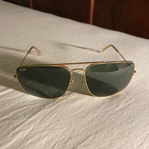 Ray Ban Caravan square aviators